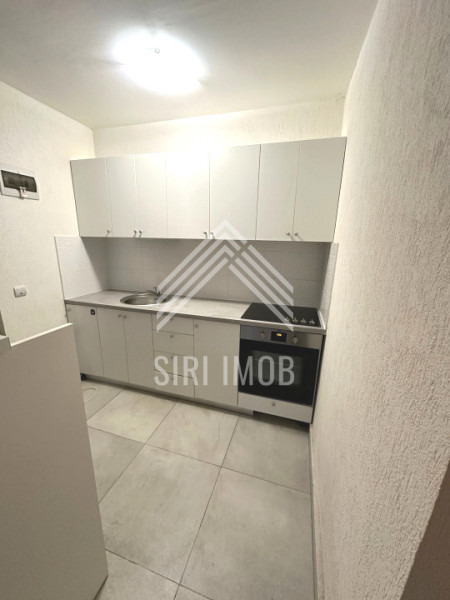 Apartament modern, central cu 2 camere si parcare