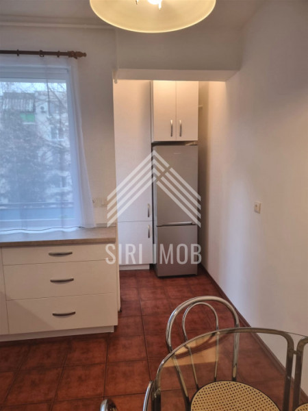 Apartament cu 3 camere decomandate, 2 balcoane si parcare in Plopilor