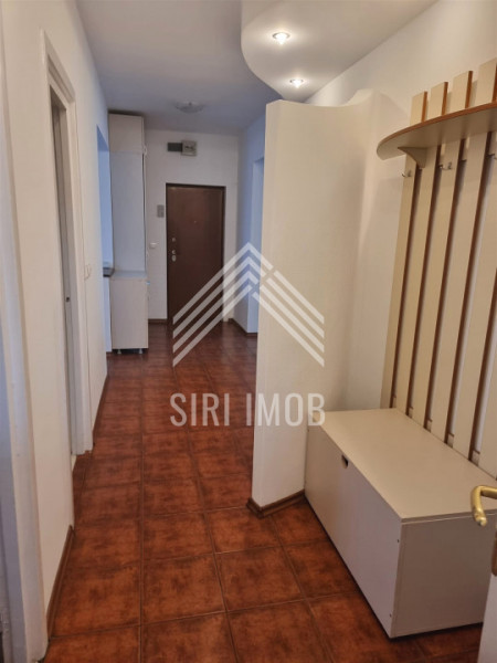 Apartament cu 3 camere decomandate, 2 balcoane si parcare in Plopilor