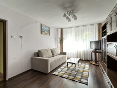 Apartament cu 4 camere decomandate, balcon si parcare in Marasti