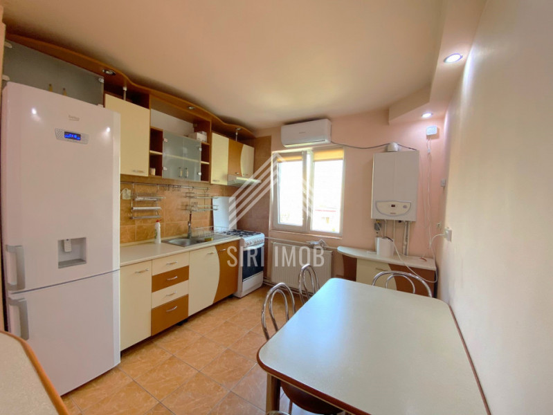 Apartament 3 camere, Manastur, zona Nora, decomandat, balcon deschis, AC