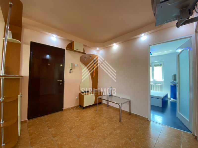 Apartament 3 camere, Manastur, zona Nora, decomandat, balcon deschis, AC