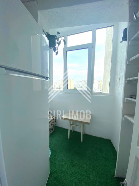 Apartament 2 camere, Manastur, zona Big, decomandat, balcon, parcare