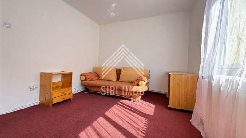 Apartament 2 camere, zona Garii, str.Burebista, baie cu geam, parcare