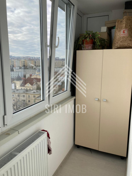 Apartament cu 3 camere si 3 balcoane in Gheorgheni